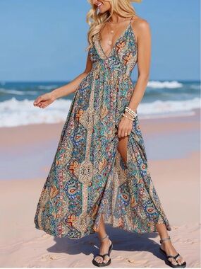 Cupshe Multicolor Paisley V-Neck Maxi Dress